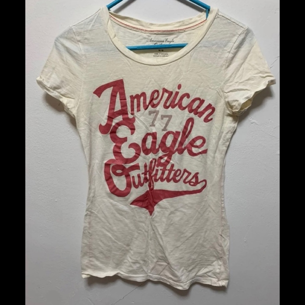 American Eagle tee